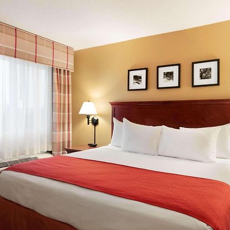 Country Inn & Suites By Radisson, Cedar Rapids Airport, Ia Dış mekan fotoğraf