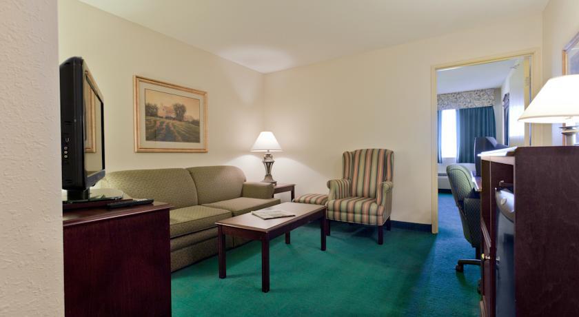 Country Inn & Suites By Radisson, Cedar Rapids Airport, Ia Oda fotoğraf
